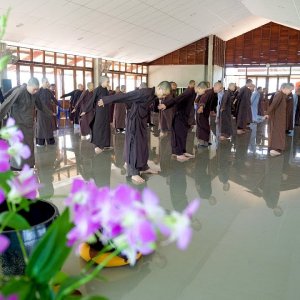 Ý nghĩa và công dụng chữa bệnh của những bài tập khí công, và giải đáp thắc mắc 2015